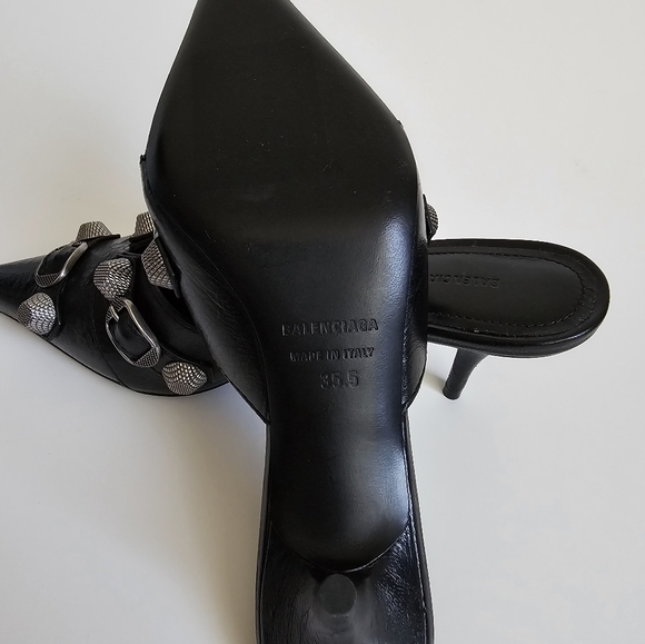 Unisex Gucci Ring & Balenciaga Mules Bundle - Picture 8 of 14